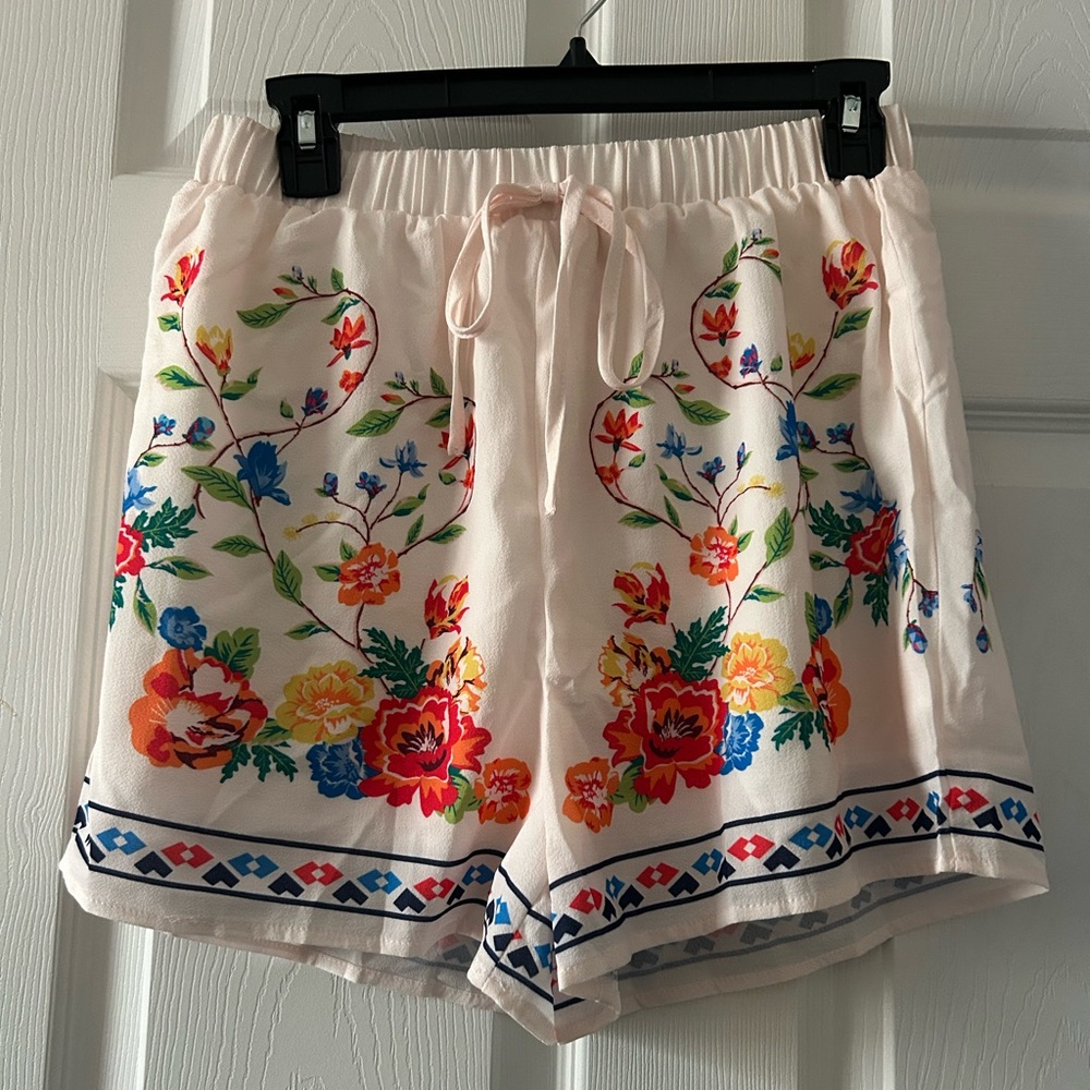 Women’s summer shorts Large cute vacation, beach, pool Size Large New